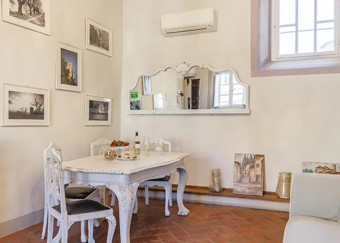 - Together In Tuscany Cortona